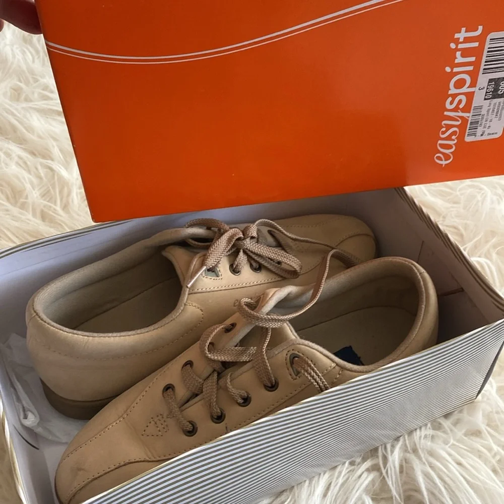 EASY SPIRIT women shoes